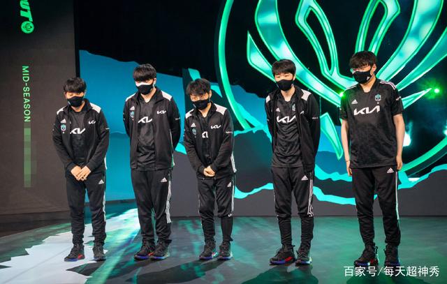 FLY鏖战PSG，Perkz团战一打五峡谷大战小组赛，技惊四座的简单介绍